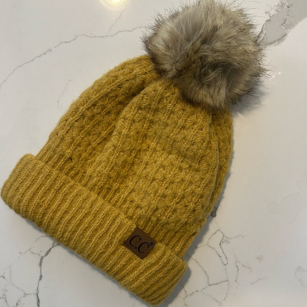 C.C. Beanie - Picture 2 of 2